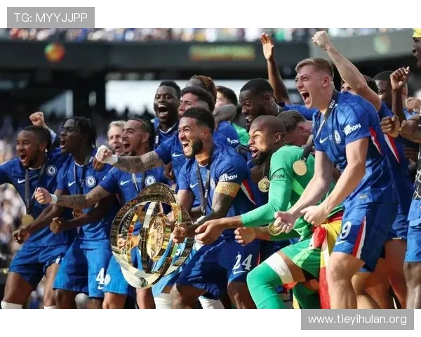 切尔西与里斯·詹姆斯签订六年长约